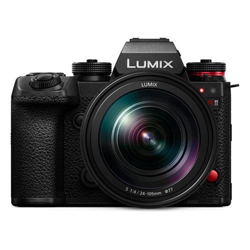 PANASONIC Lumix S1R II + 24-105mm f/4